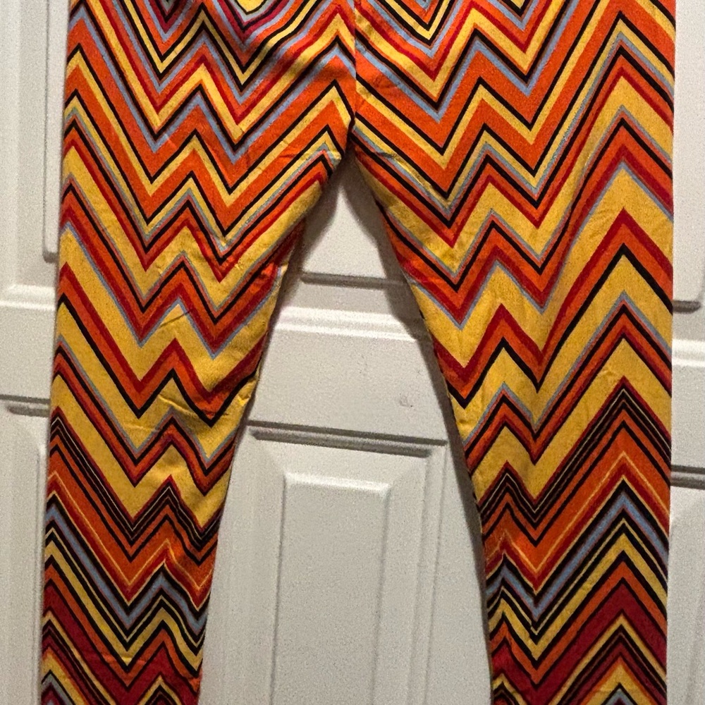Colorful Chevron Patterned Pants - Picture 8 of 9